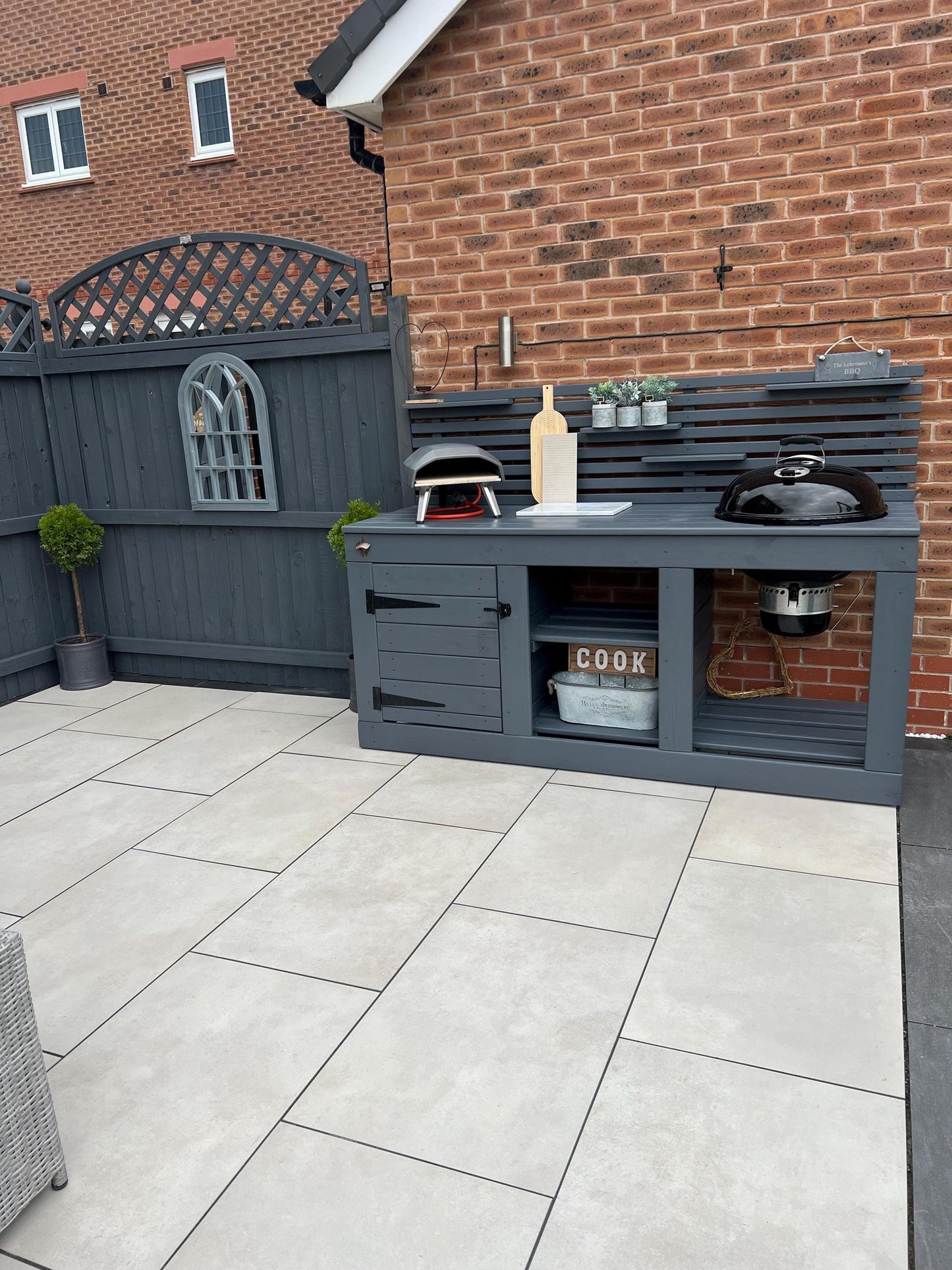 Weber Kettle BBQ Table/ Outdoor Kitchen/ modern bbq table/ Weber kettle unit