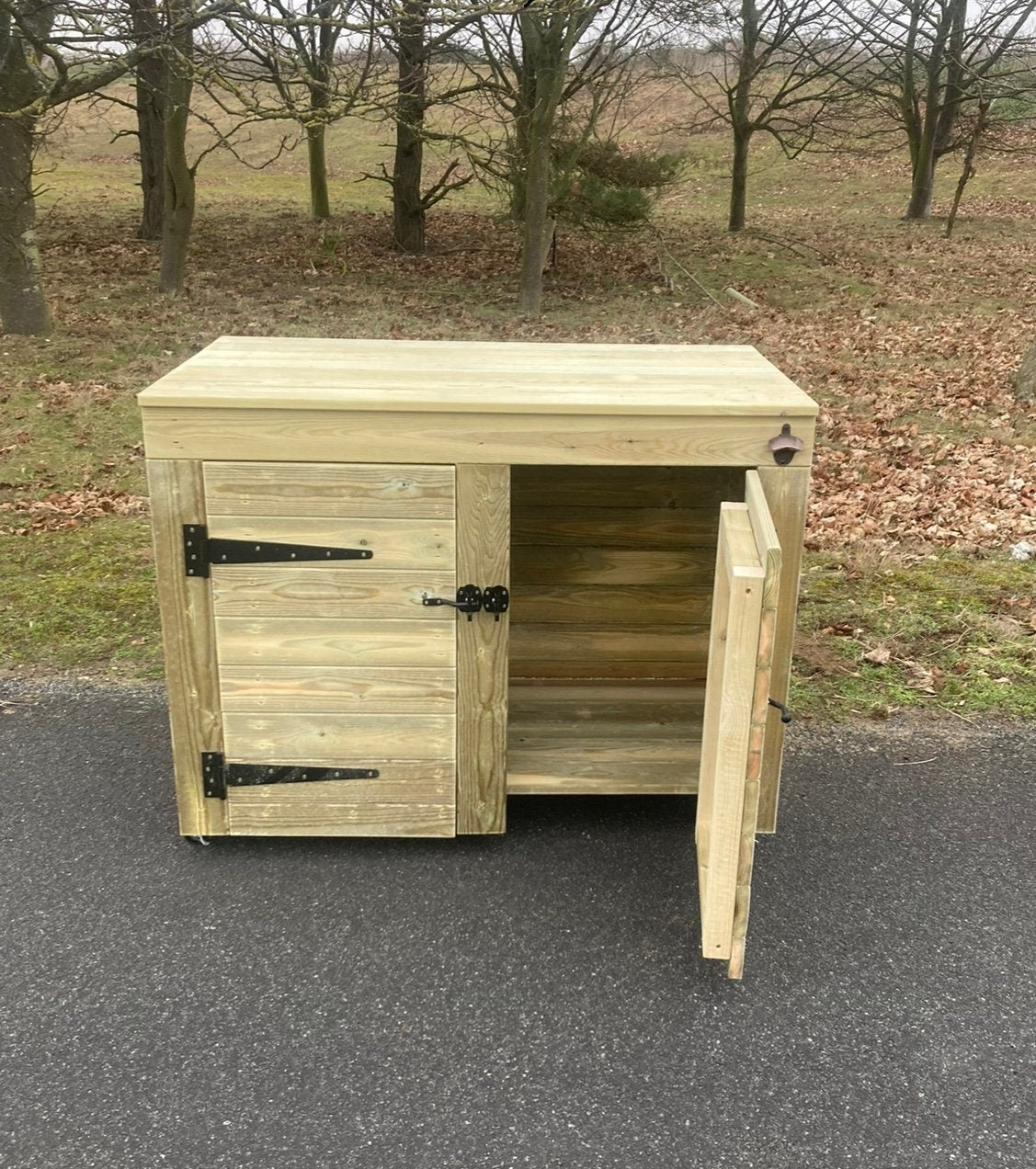 Pizza table with build in storage cupboards / Outdoor drinks bar with built in storage cupboards