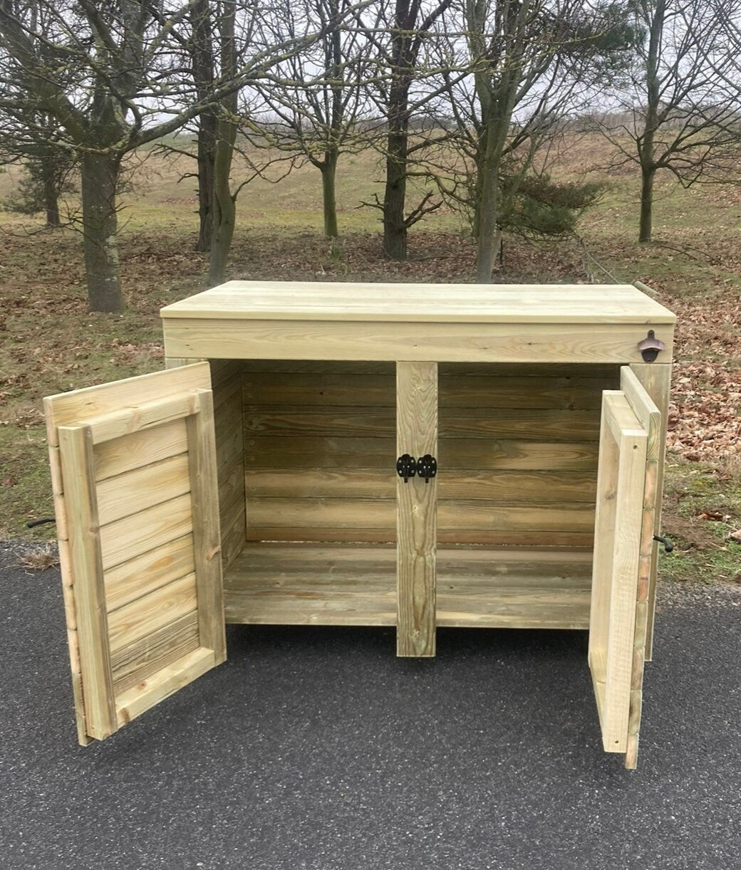 Pizza table with build in storage cupboards / Outdoor drinks bar with built in storage cupboards
