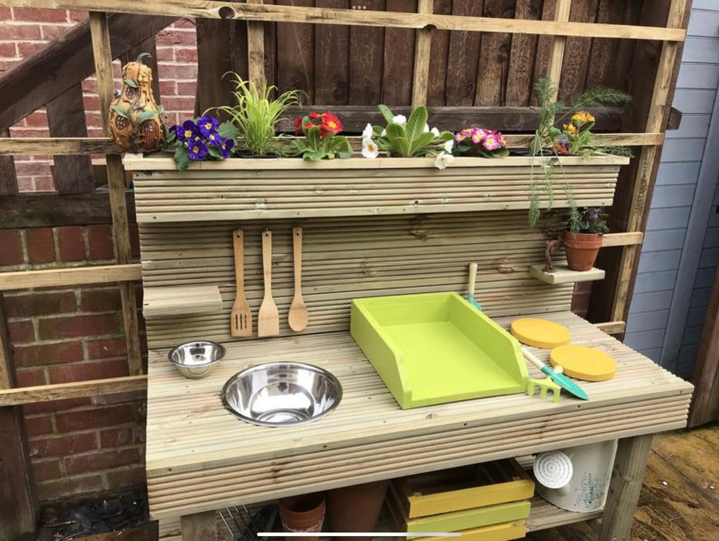 Outdoor kids Mud Kitchen, Play Kitchen,