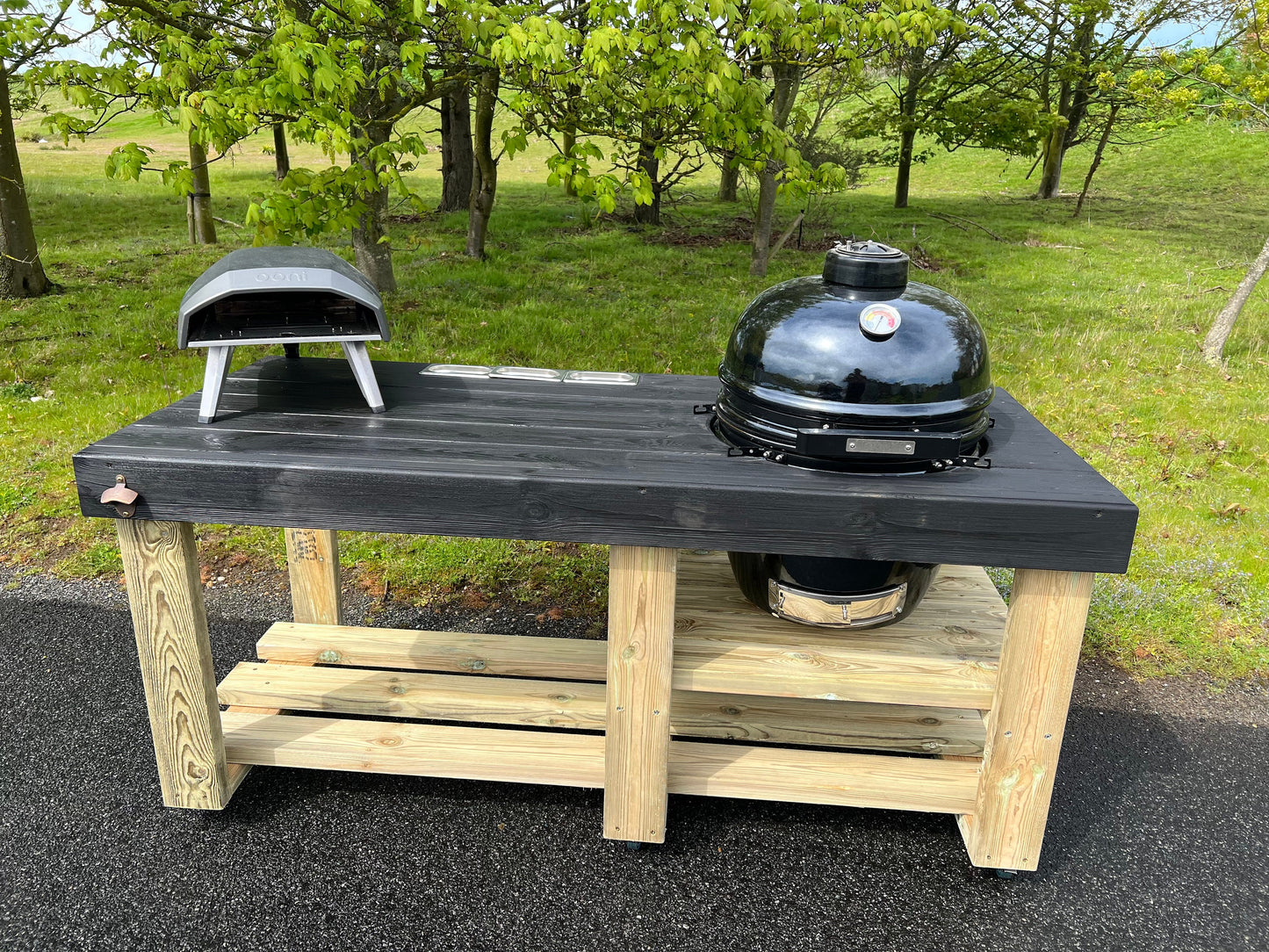 Kamado/ BGE table/ pizza oven table