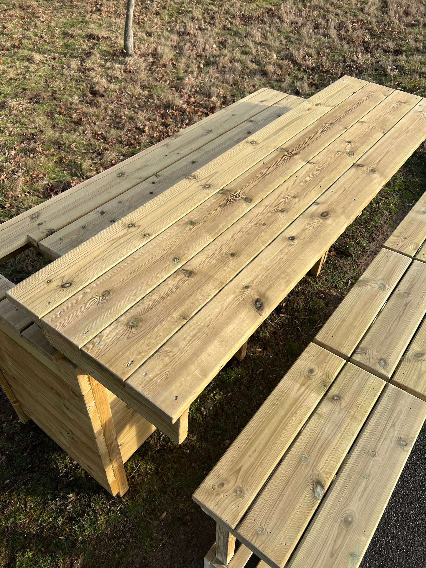 Outdoor cocktail bar, bbq server, drinks bar with stools