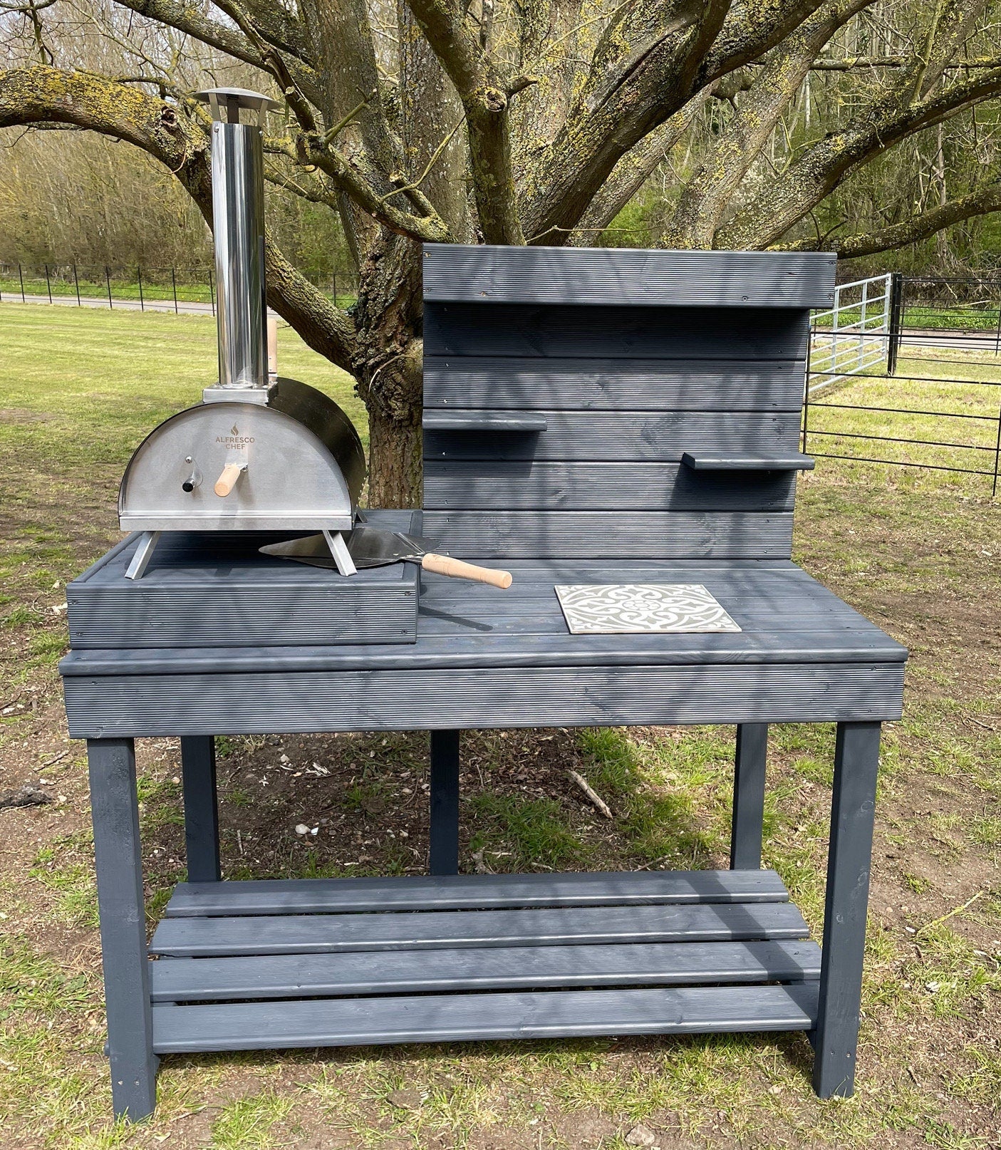 Outdoor pizza oven table/ pizza oven stand/ ooni pizza oven table/ outdoor dining/ pizza table