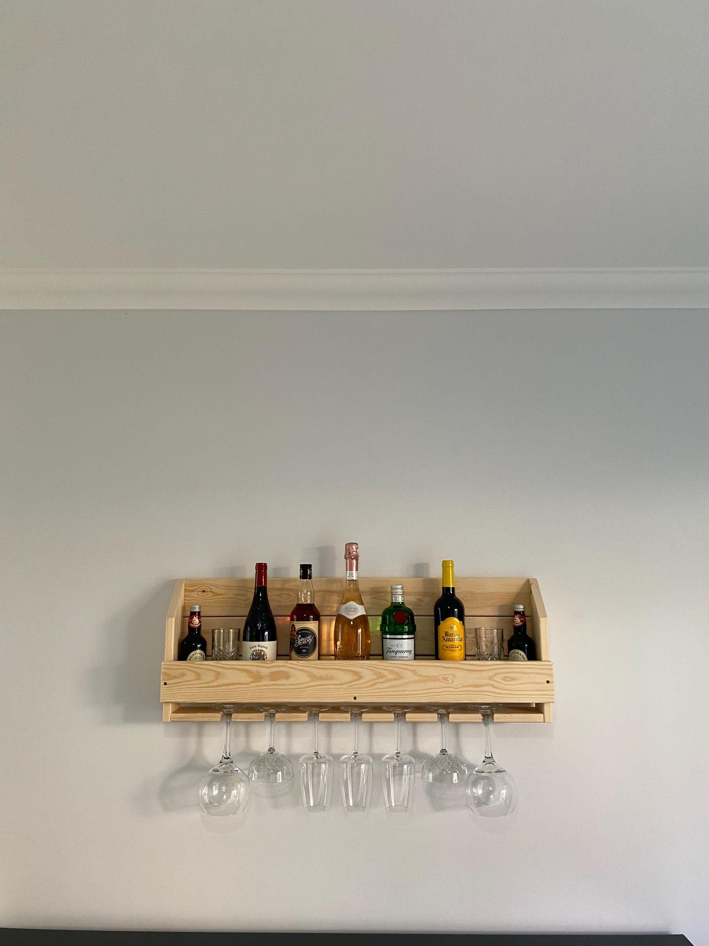 Indoor/Summer house wall bar