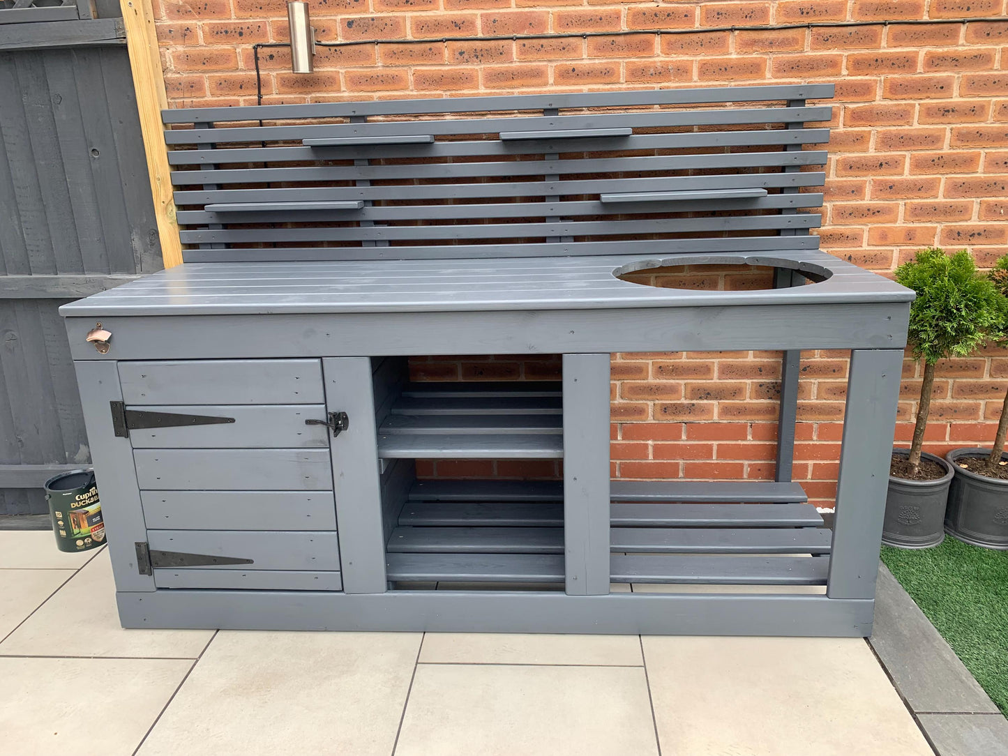 Weber Kettle BBQ Table/ Outdoor Kitchen/ modern bbq table/ Weber kettle unit