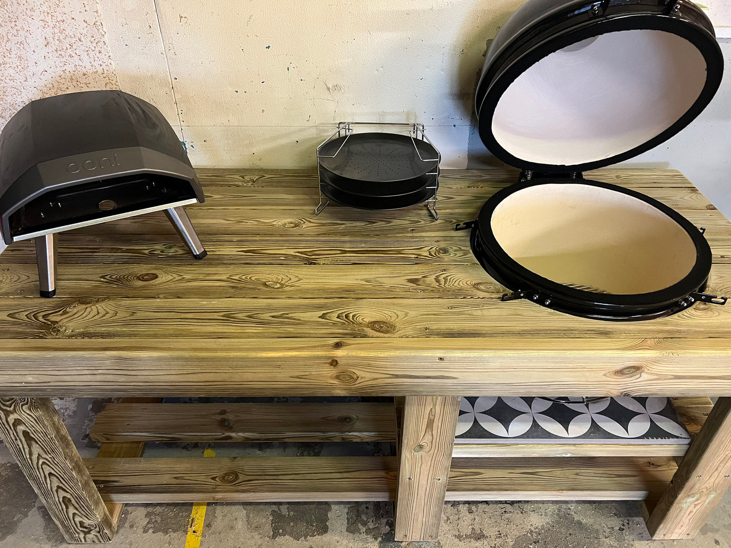 Kamado/ BGE table/ pizza oven table