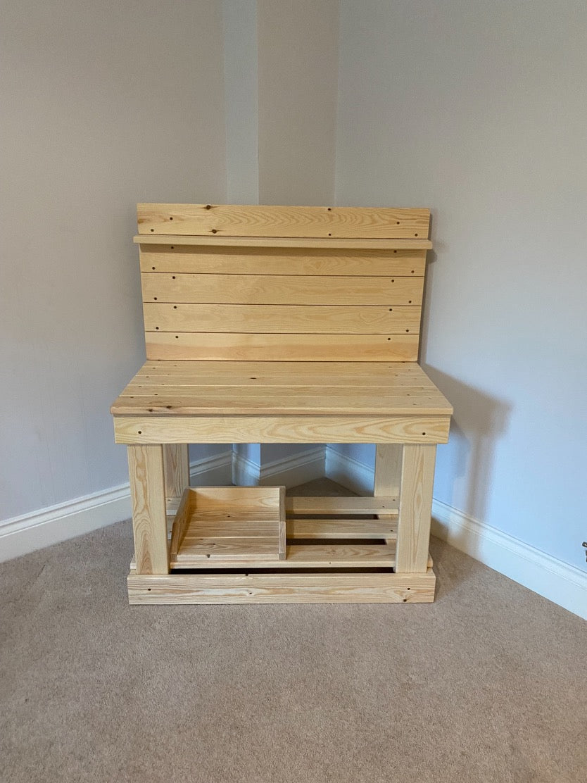 Kids indoor activity table