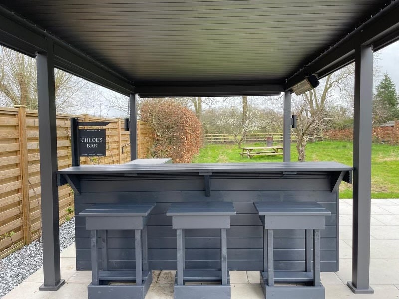 Modular corner drinks bar, pizza bbq table with stools